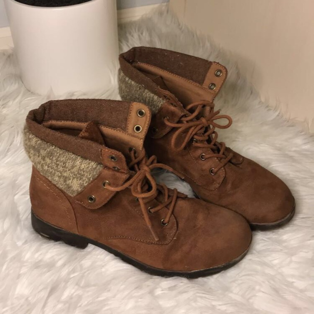 women’s arizona ankle boots